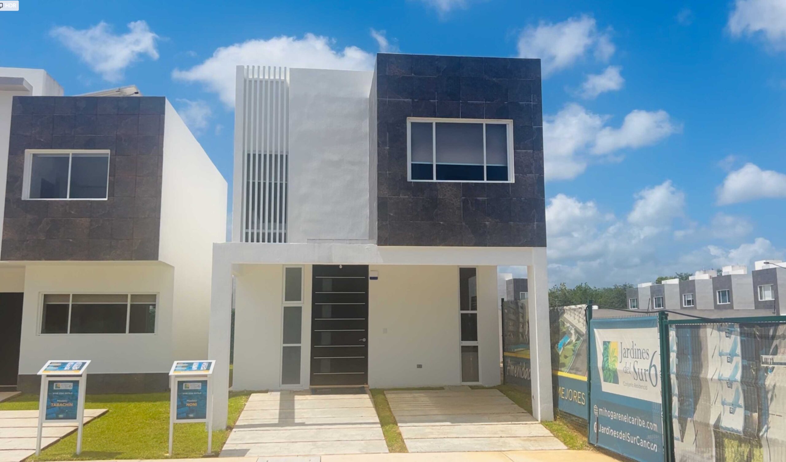 Casa en Venta en Cancún fachada modelo noni